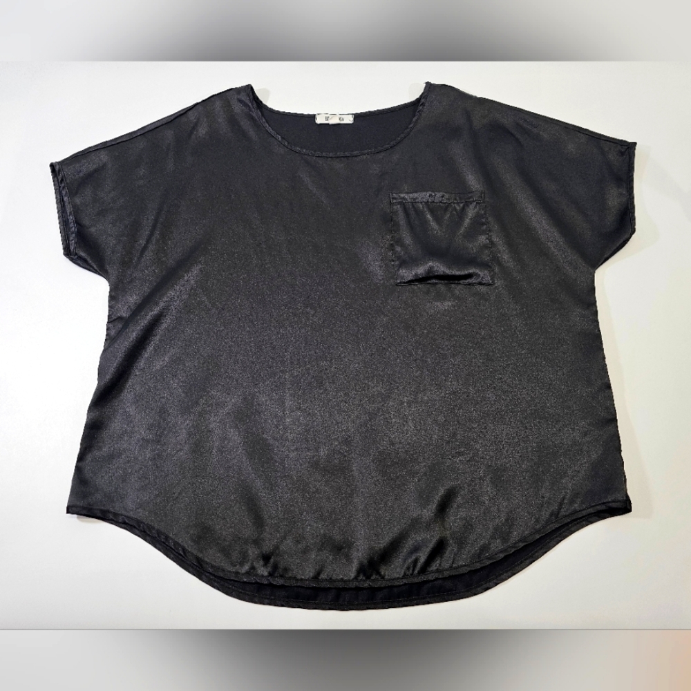 BB Dakota‎ Top Womens Large Black Solid Satin Pocket Short Sleeve Boxy BM17341W